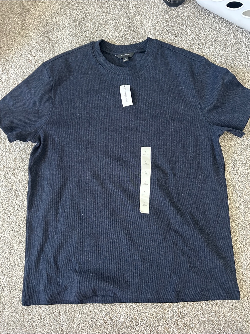 Banana Republic Dark Navy Short Sleeve Crewneck Tee